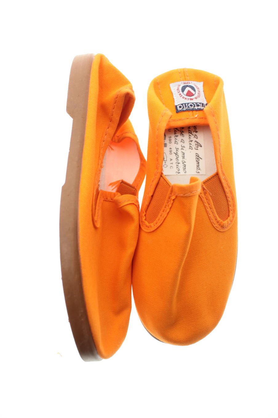 Zapatos de Victoria de la talla 29 con etiqueta