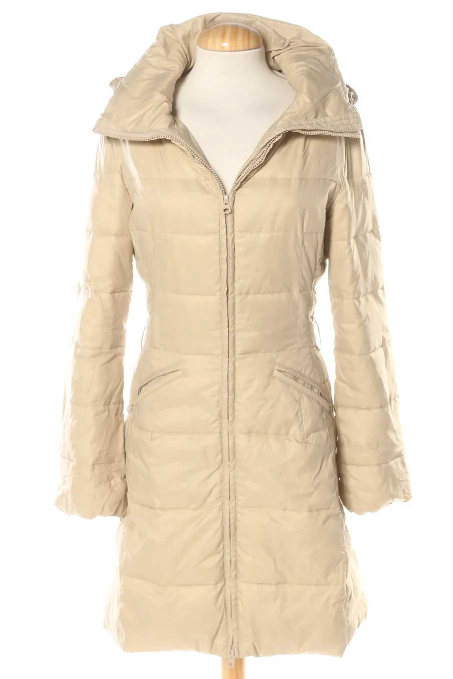Manteau Benetton de la taille 42, de couleur beige