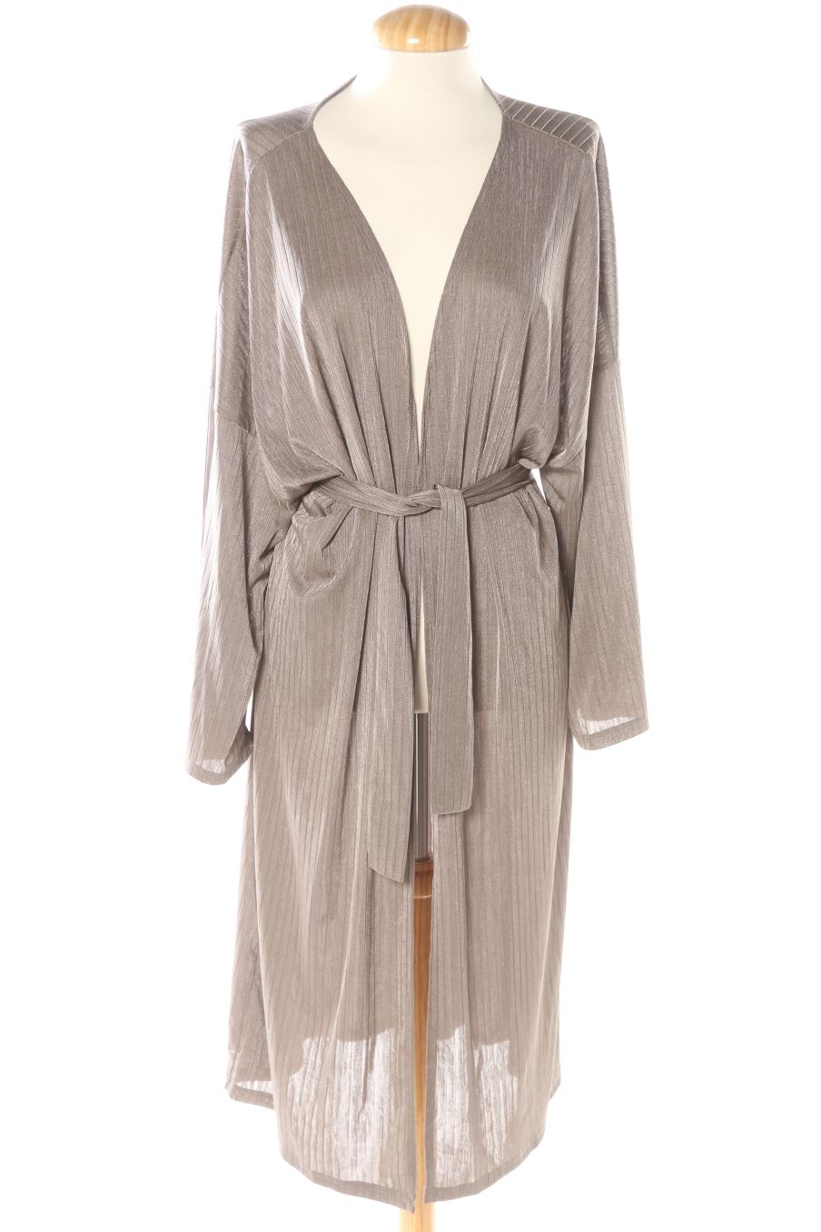 Kimono Mango de la taille L, de couleur gris