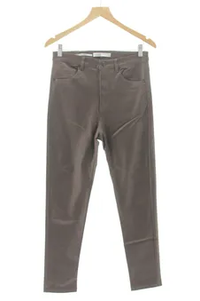 Pantalón 40 Bershka, foto 1 de 2