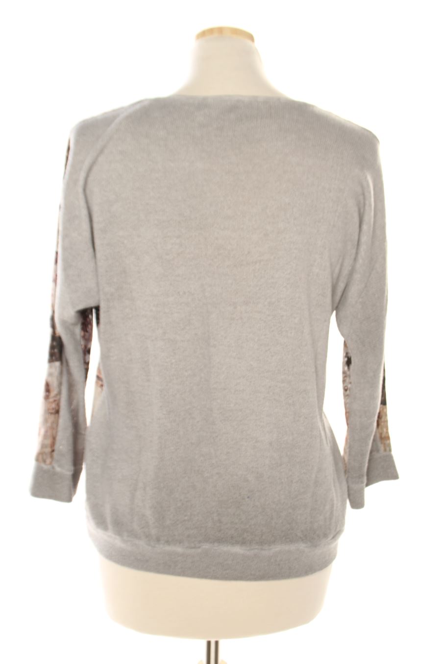 Pull Geisha de la taille XS, de couleur imprimés