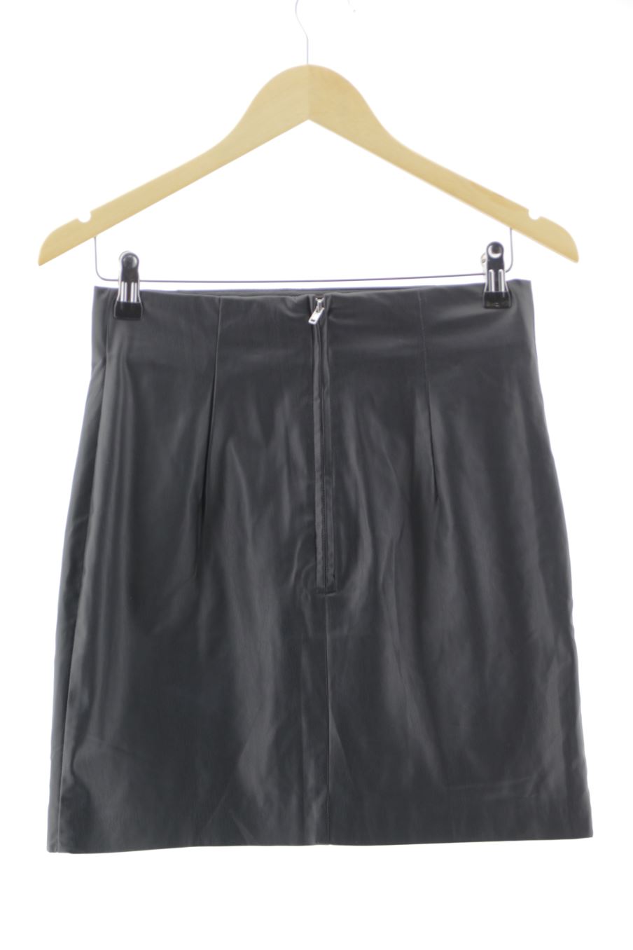 Jupe H&M de la taille 38, de couleur noir de synthétique