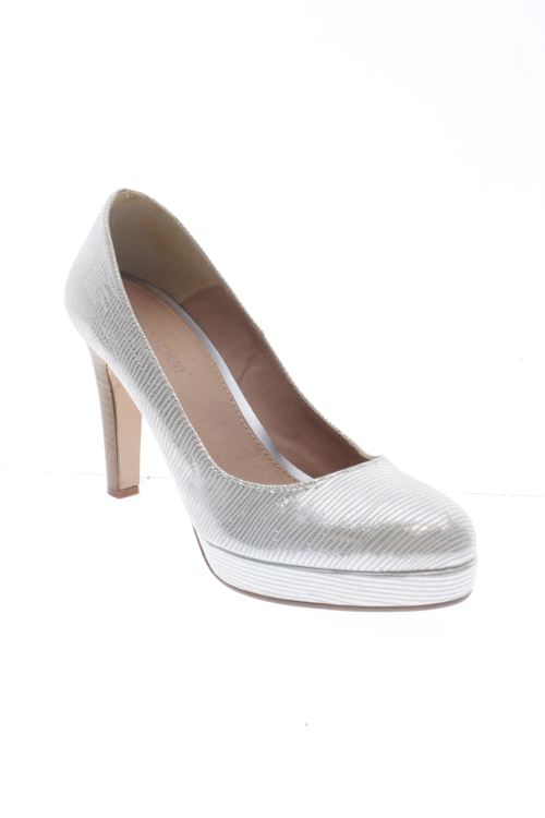 Schuhe mit Absatz