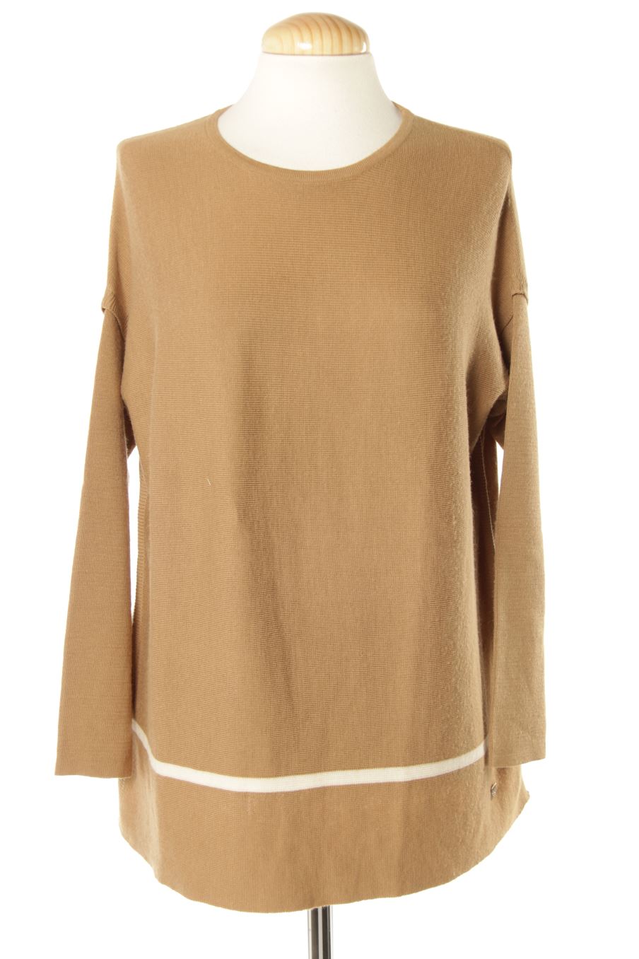 Jersey de Purificación García de la talla S, de color beige