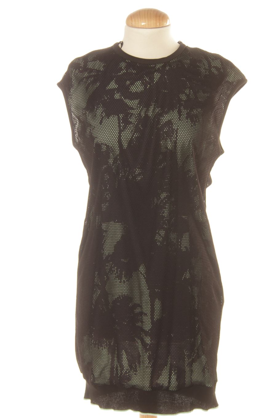 Robe casual Zara de la taille M, de couleur imprimés