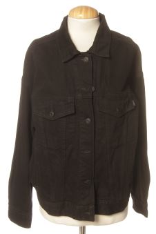 Cazadora XS Bershka