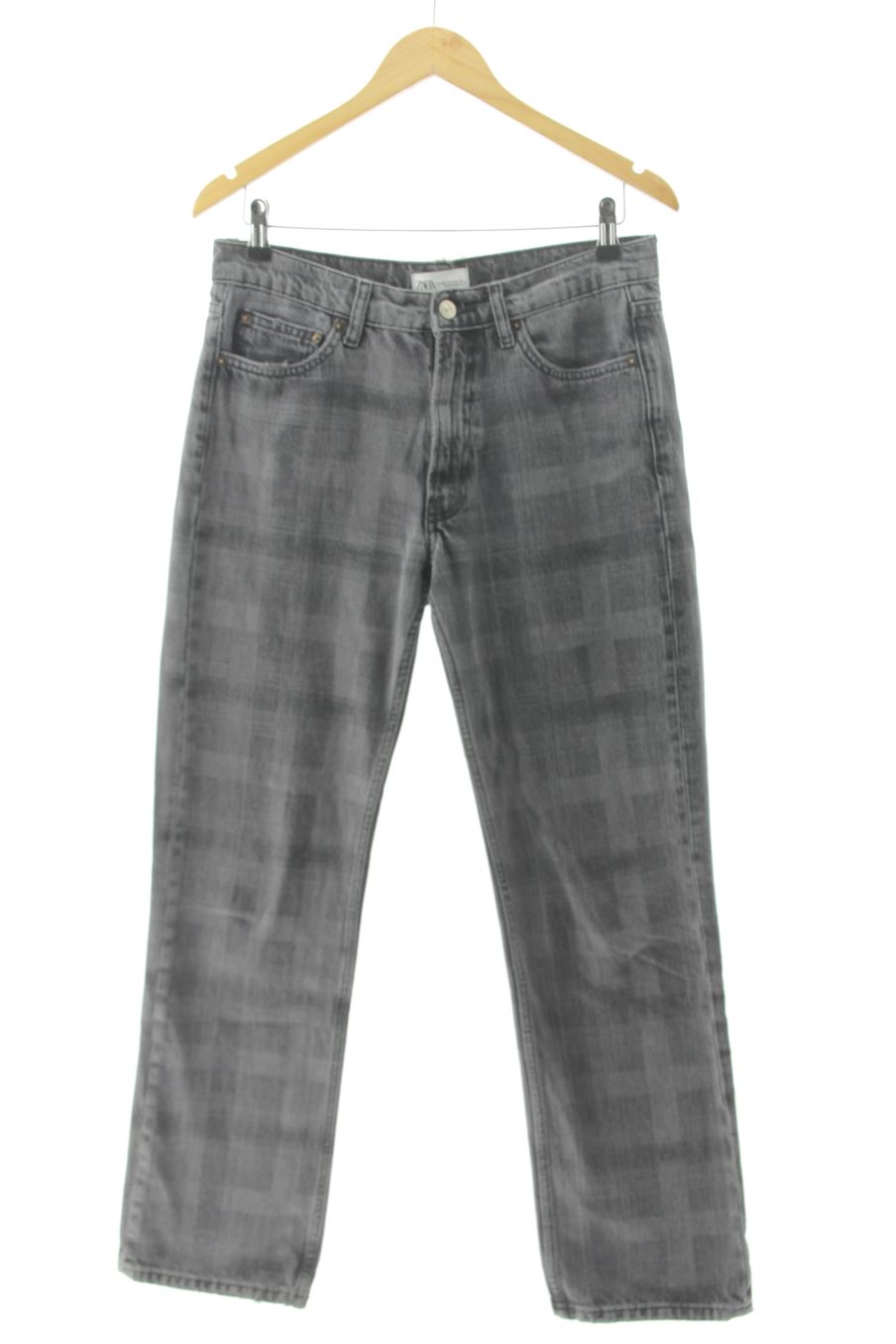 Jeans Zara de la taille 38, de couleur gris de denim