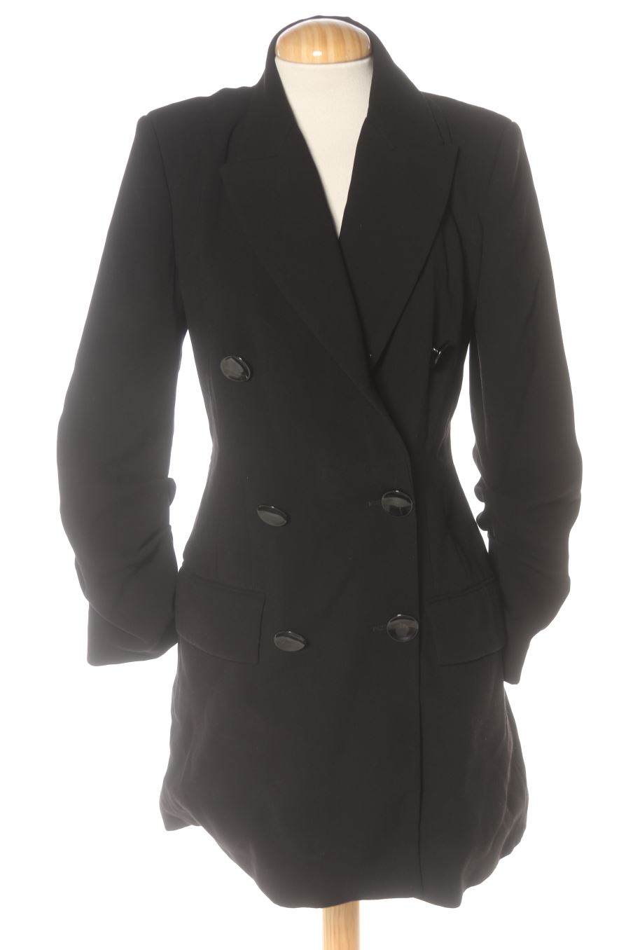 Abrigo de Zara de la talla S, de color negro