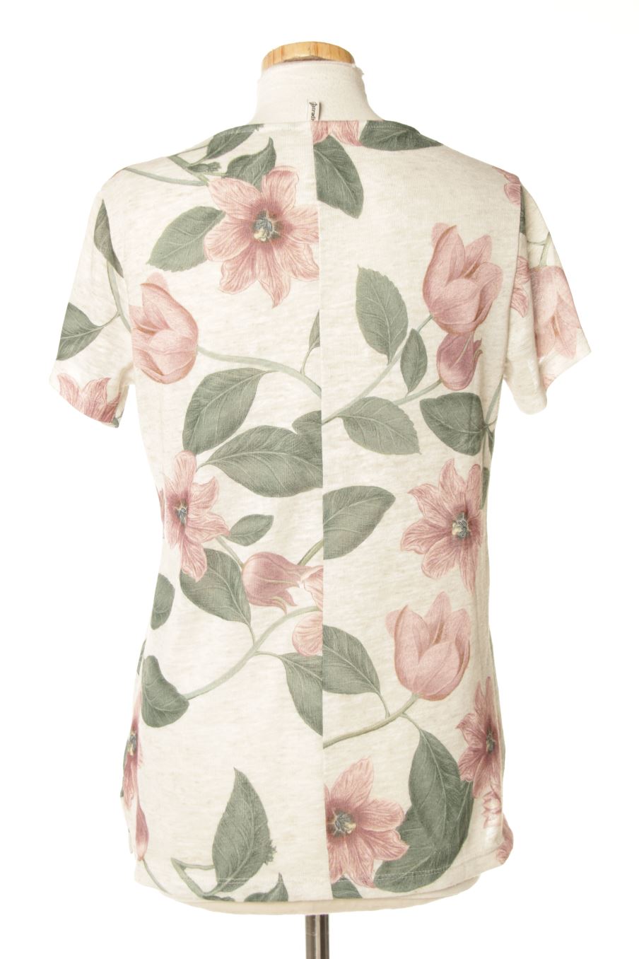 T-shirt Stradivarius de la taille L, de couleur fleurs