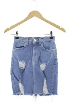 Jupe XS Pull & Bear, photo 1 sur 2