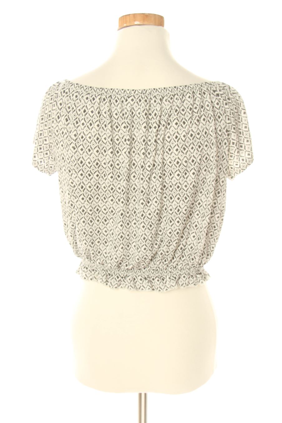 Top H&M de la taille S, de couleur noir