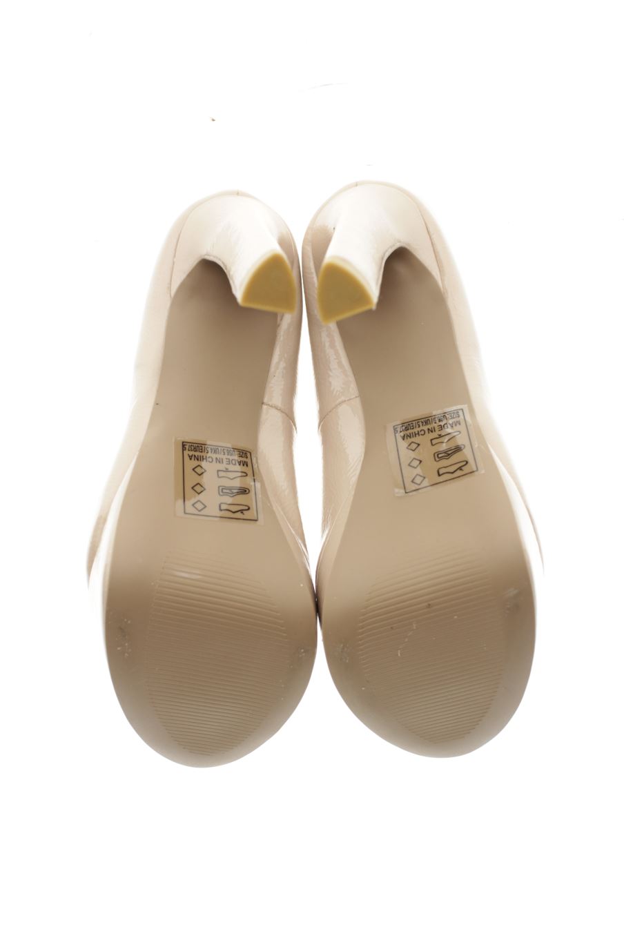 Zapatos de tacon de QUPID de la talla 38, de color coral de
