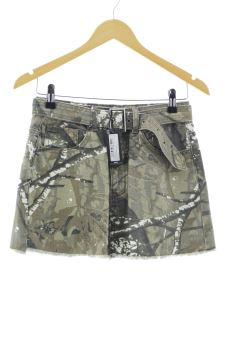 Aufwändiger Rock 36 PRETTYLITTLETHING