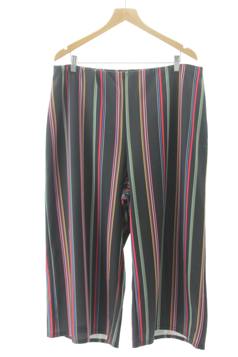 Pantaloni casual de new look de la talla 48, de color righe