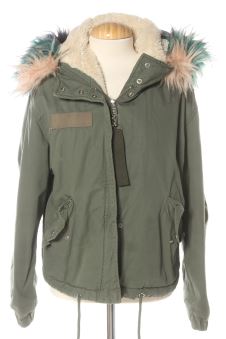 Cazadora XS Bershka