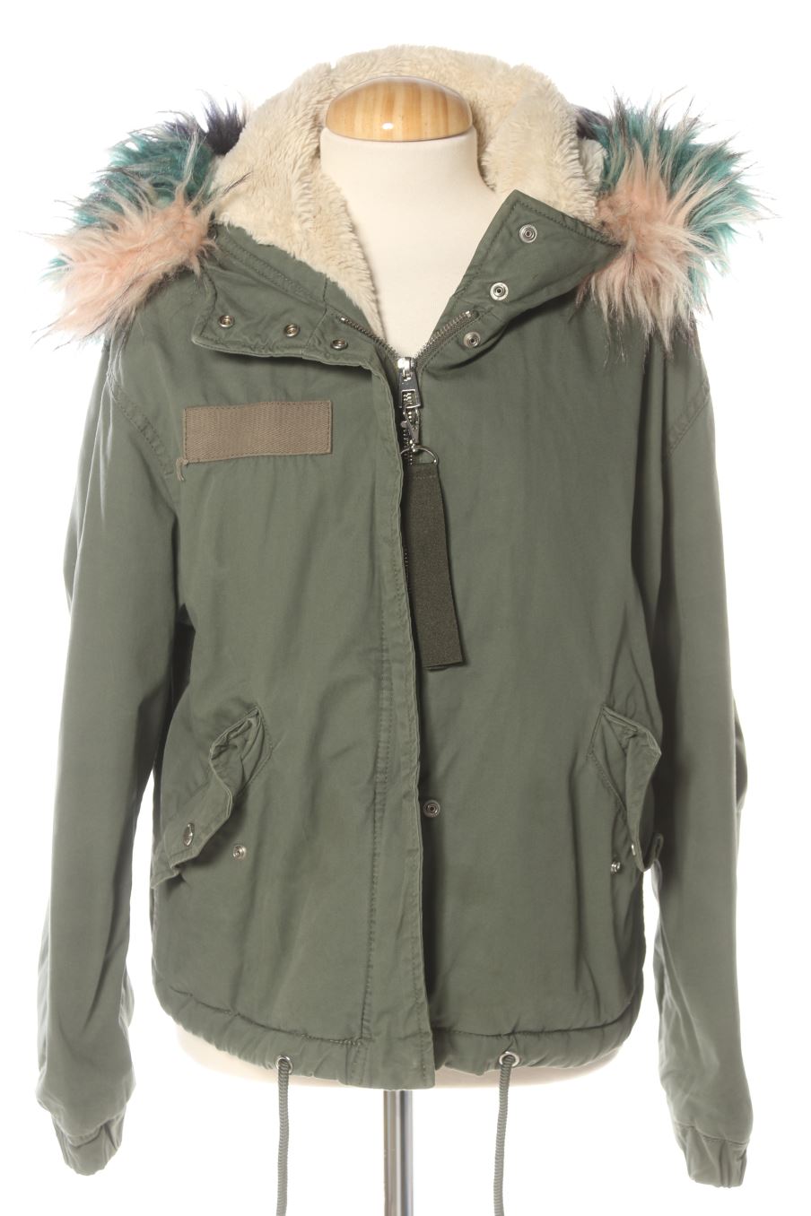 Cazadora de Bershka de la talla XS, de color verde