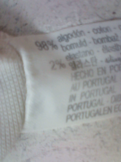 T-shirt Bershka de la taille S, de couleur blanc