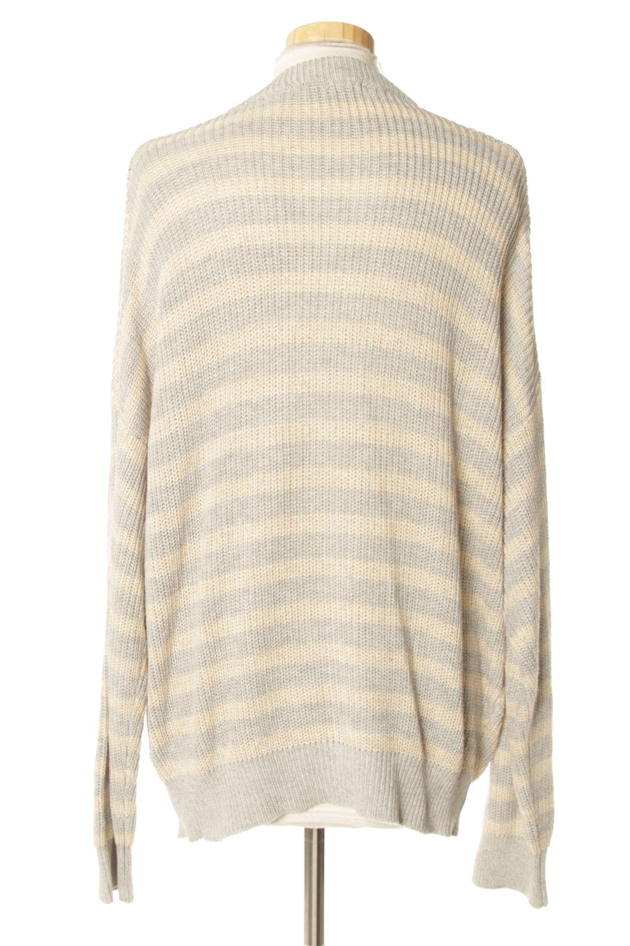 Jersey de Pull & Bear de la talla L, de color rayas