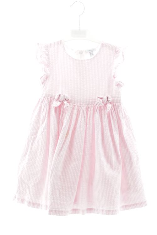 Aufwändiges Kleid