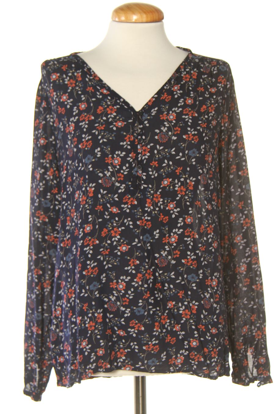 Blouse à manches longues C&A de la taille 38, de couleur imprimés