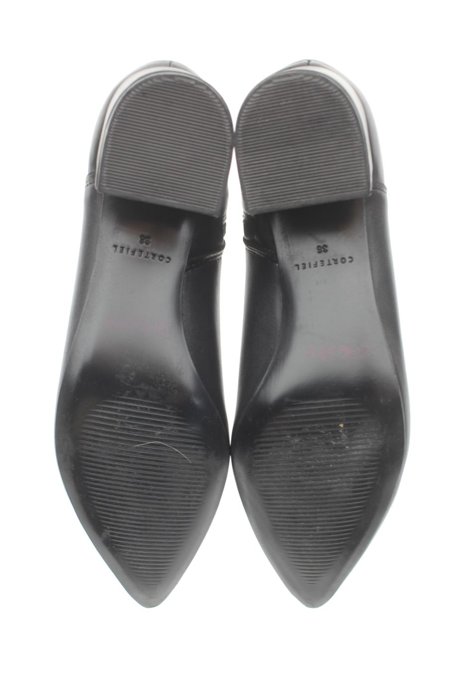 Botines de Cortefiel de la talla 38, de color negro de