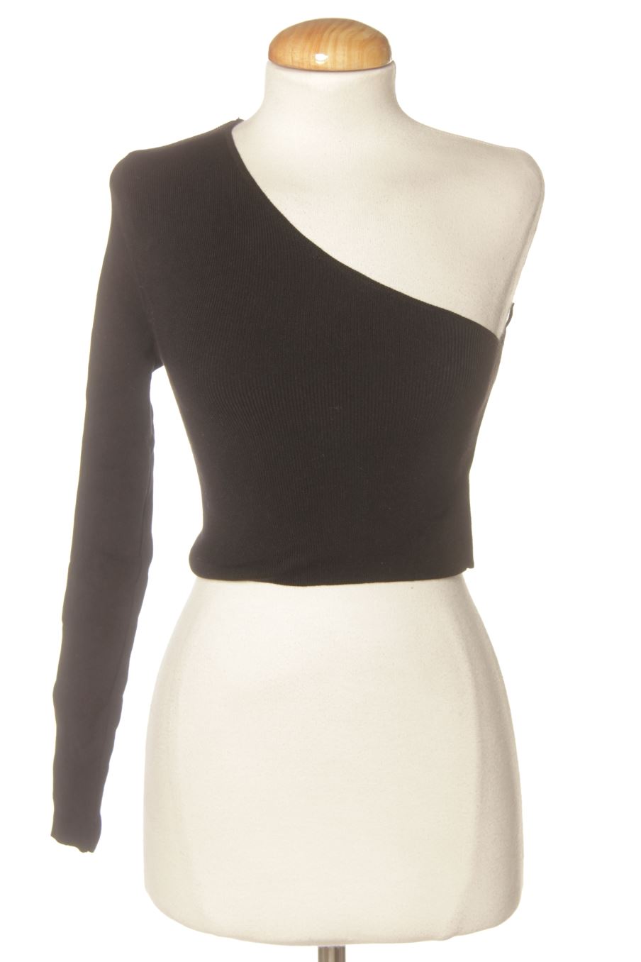 Top de Zara de la talla S, de color negro