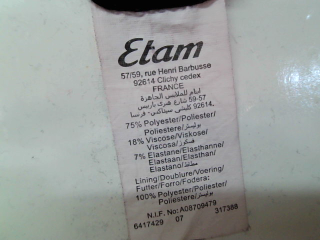 Jupe Etam de la taille 34, de couleur noir