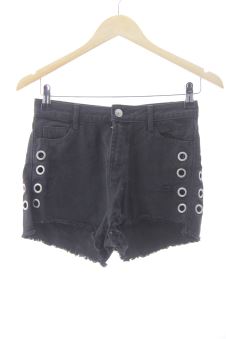 Shorts XS Stradivarius, photo 1 sur 2