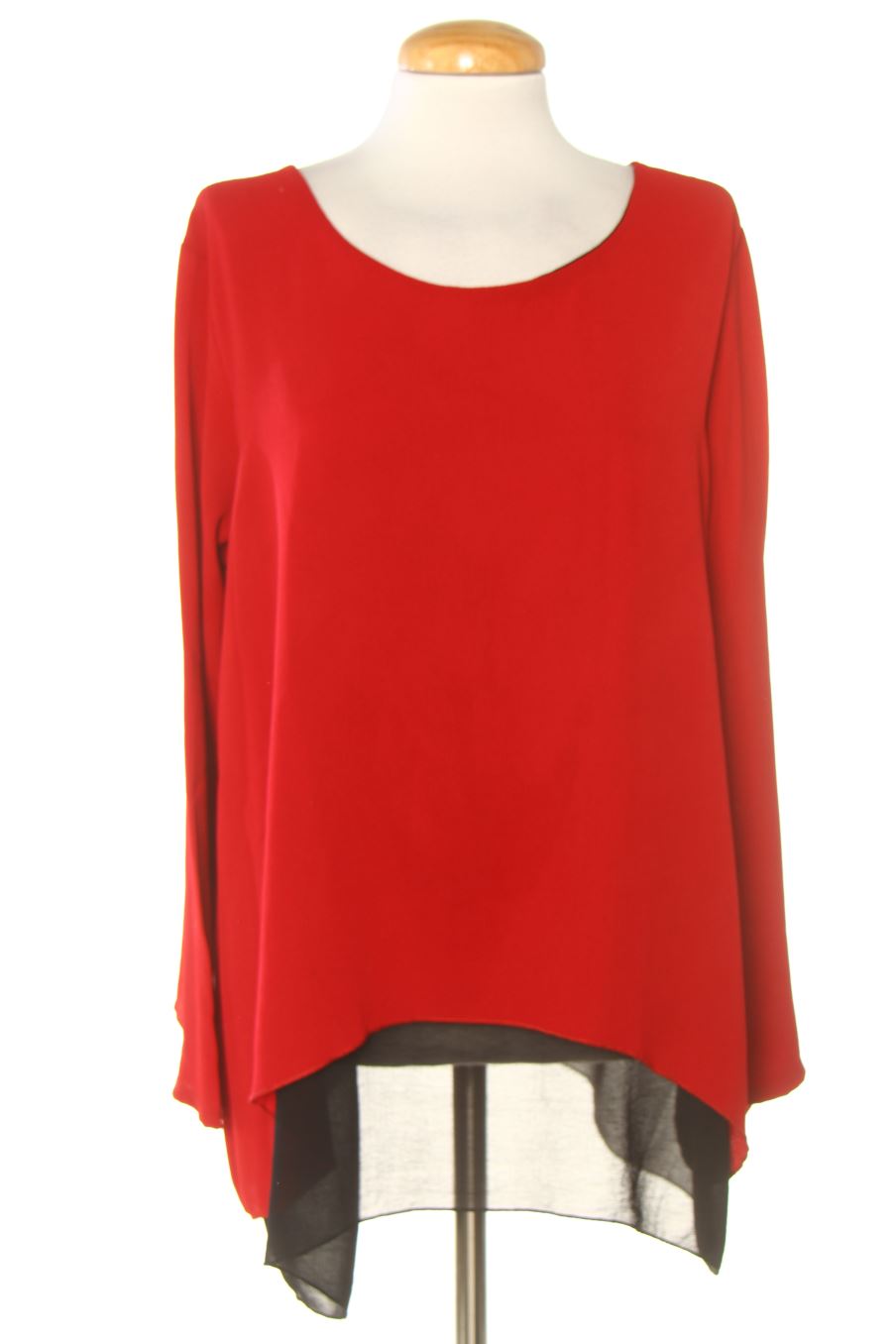 Blusa de manga larga de Zara de la talla XL, de color burdeos