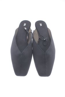 Sandalias planas 40 Zara