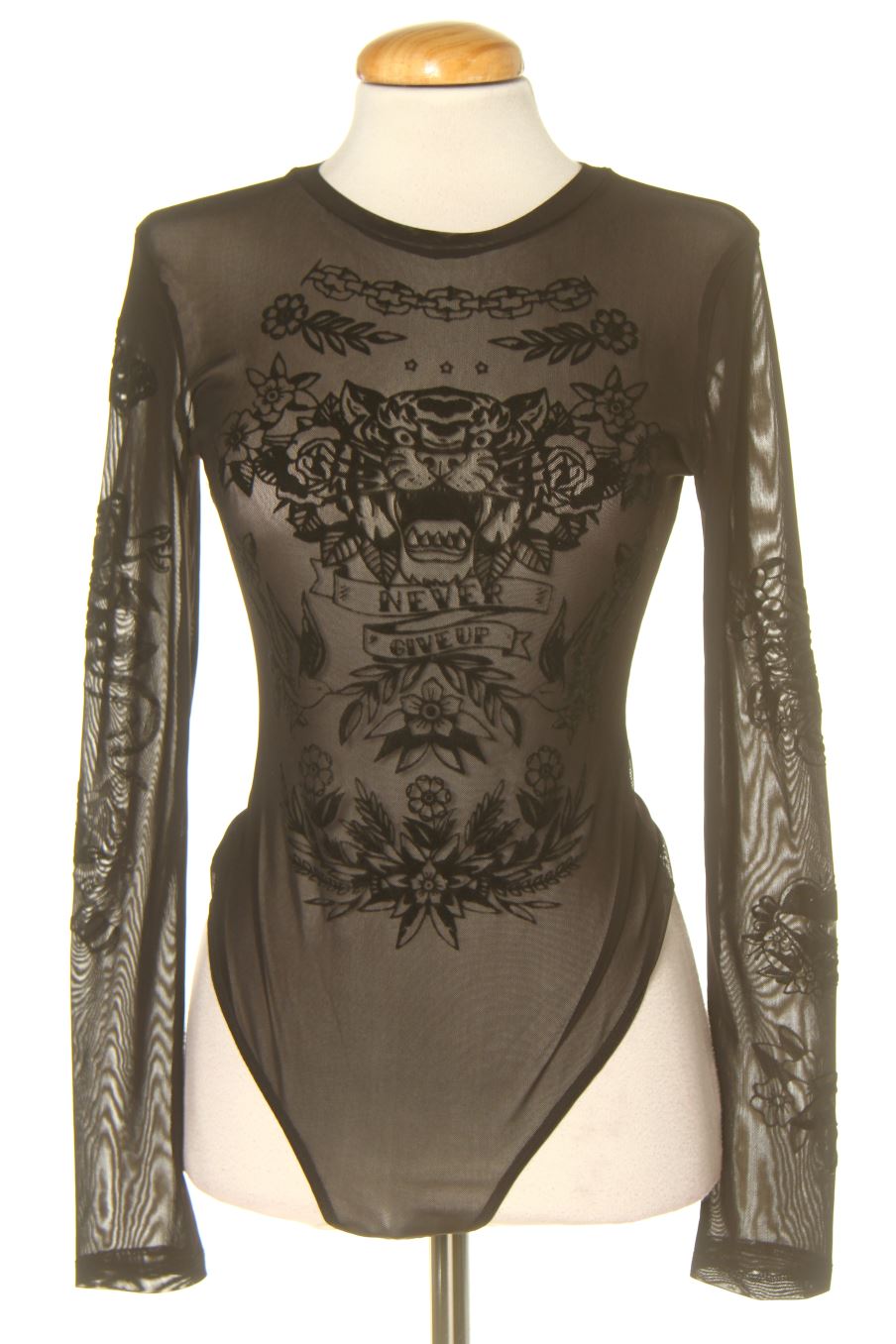 Body Bershka de la taille S, de couleur noir