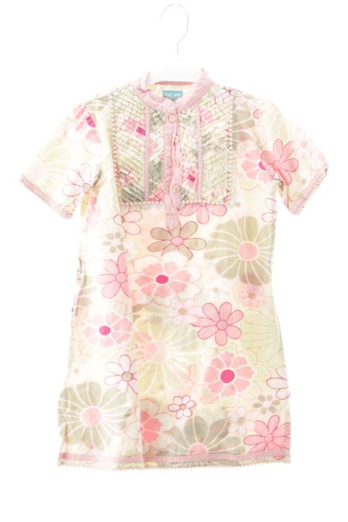 Aufwändiges Kleid