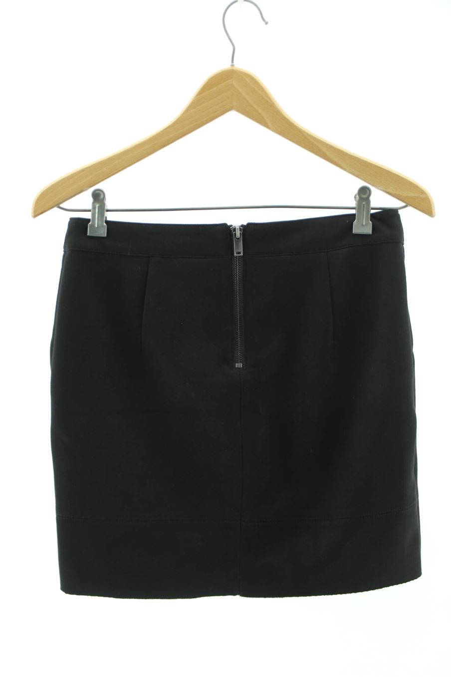 Jupe Only de la taille 38, de couleur noir
