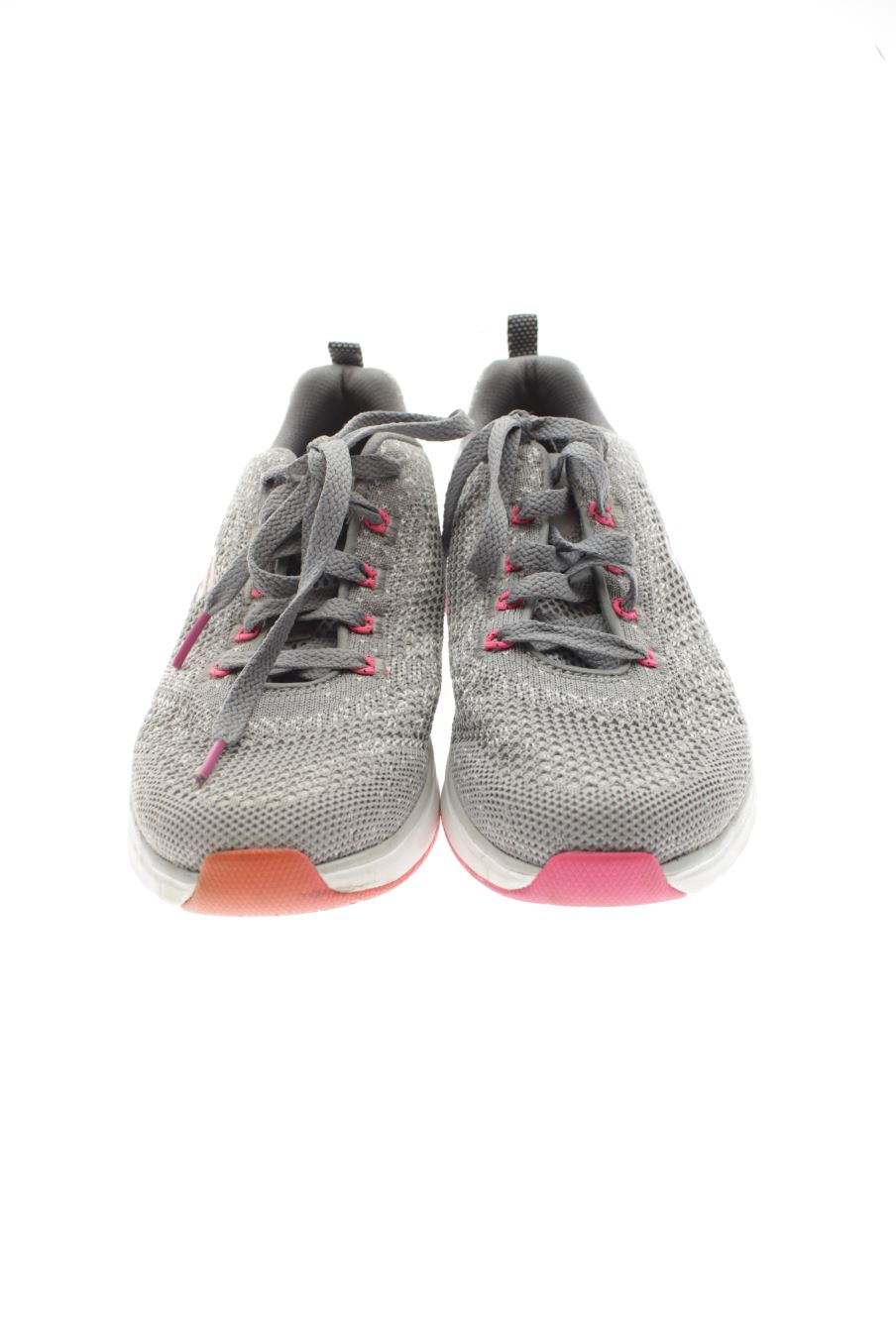 Deportivos de skechers de la talla 37, de color gris de