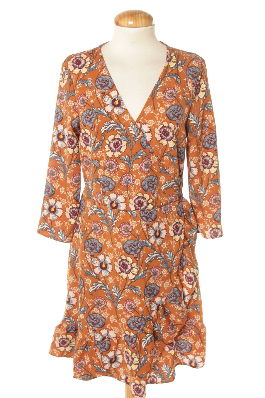 Robe casual Pimkie de la taille 38, de couleur fleurs