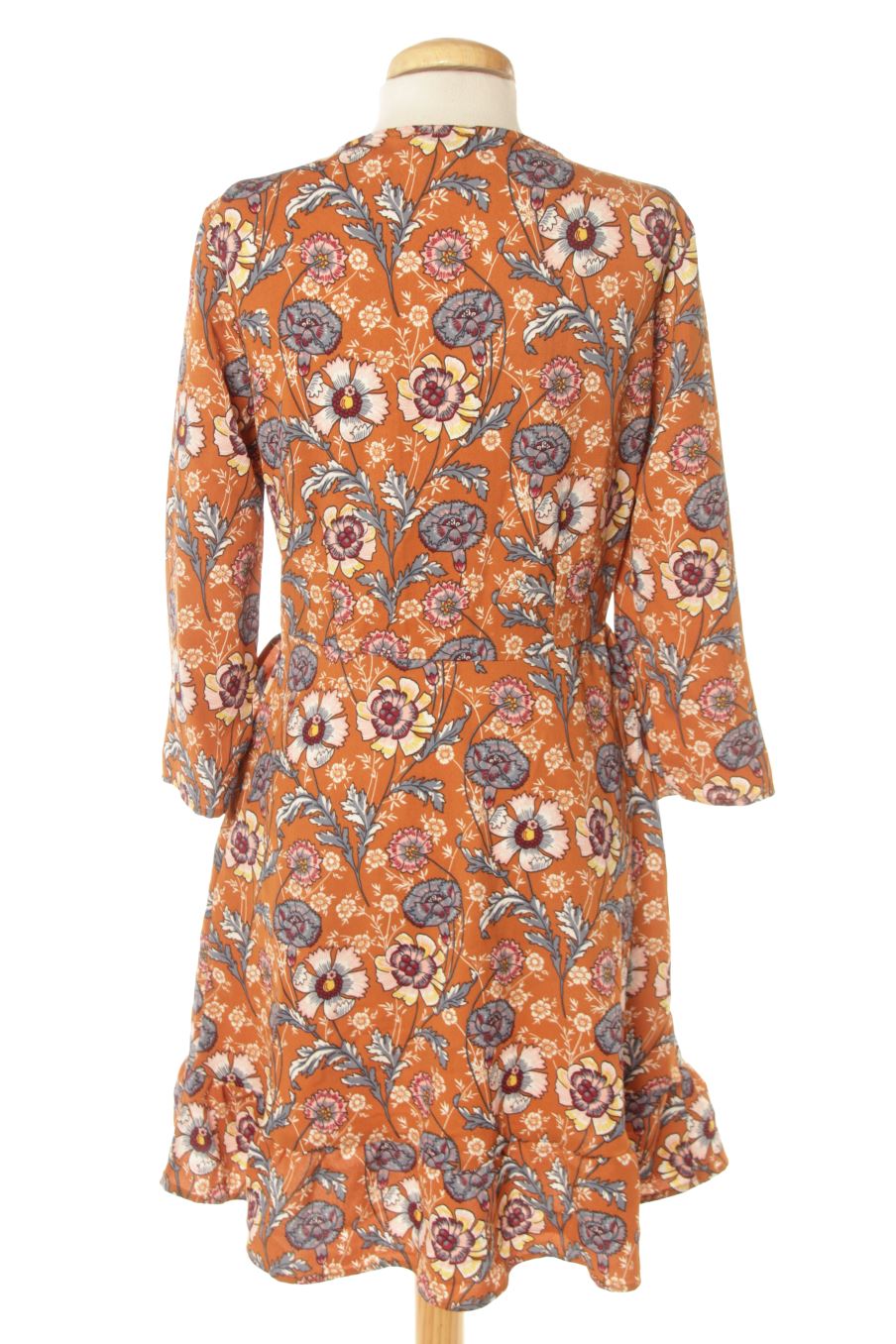 Robe casual Pimkie de la taille 38, de couleur fleurs
