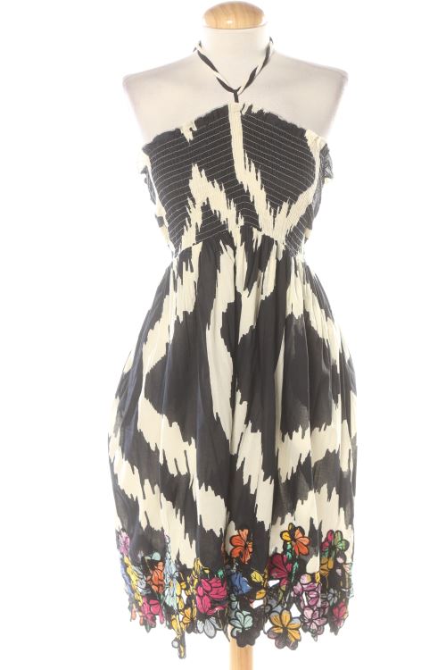 Einfaches Kleid