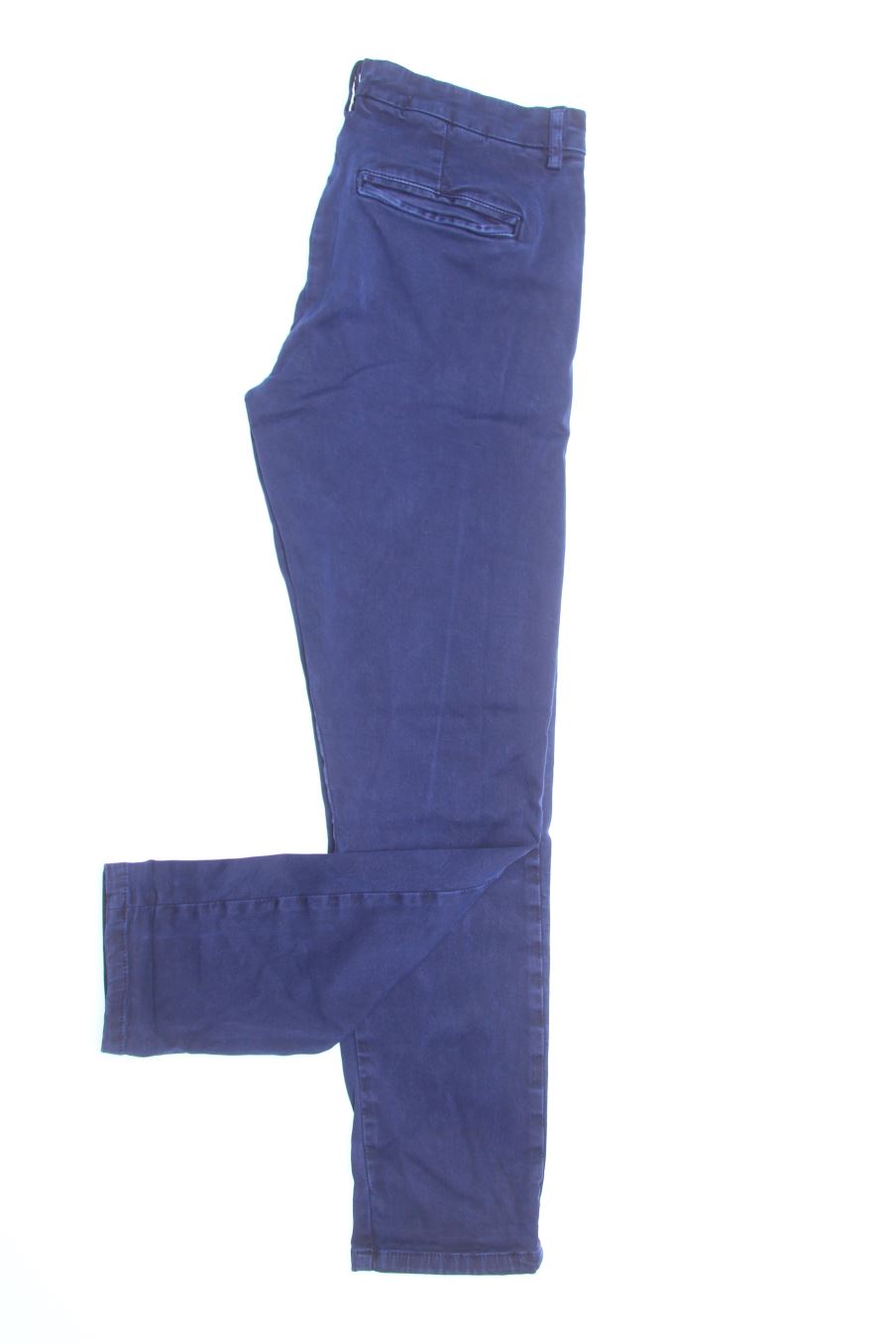 Pantalon Zara de la taille 34, de couleur bleu marine