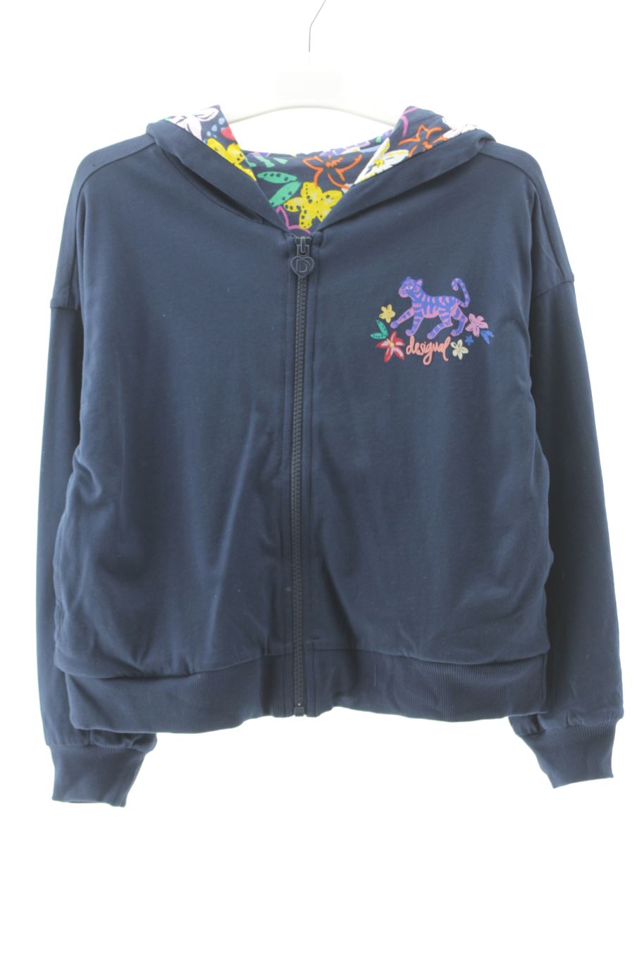 Sweatshirt Desigual de la taille 7 ans de seconde main