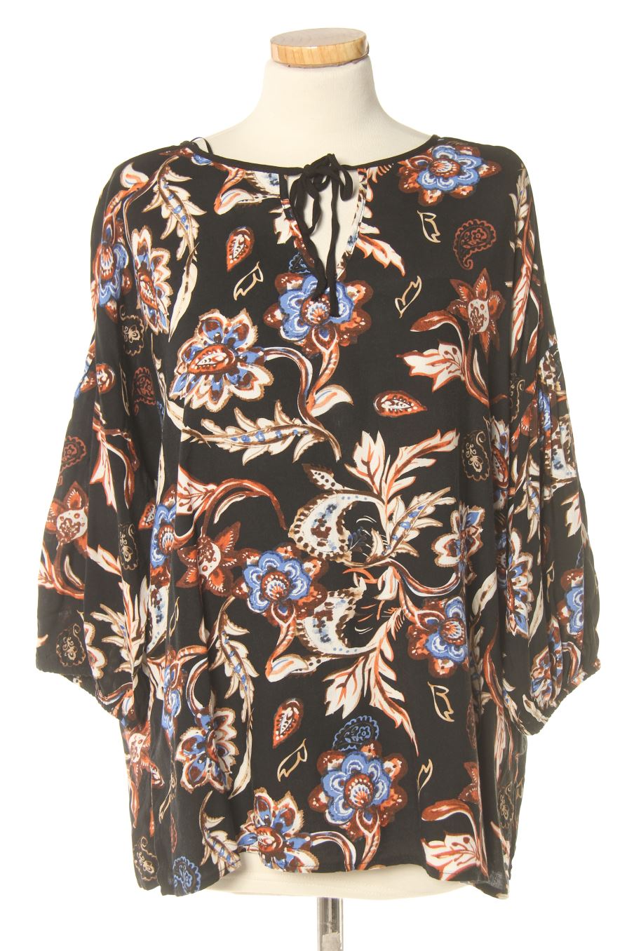 Blouse à manches longues Laura Torelli de la taille M, de couleur fleurs