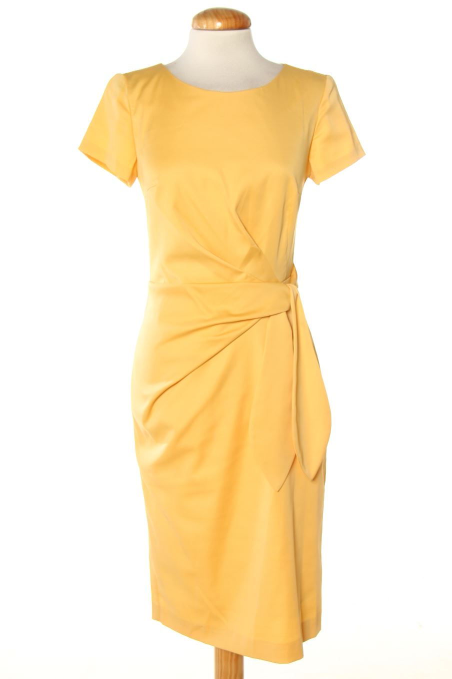 Robe casual DE FACTO de la taille 36, de couleur jaune