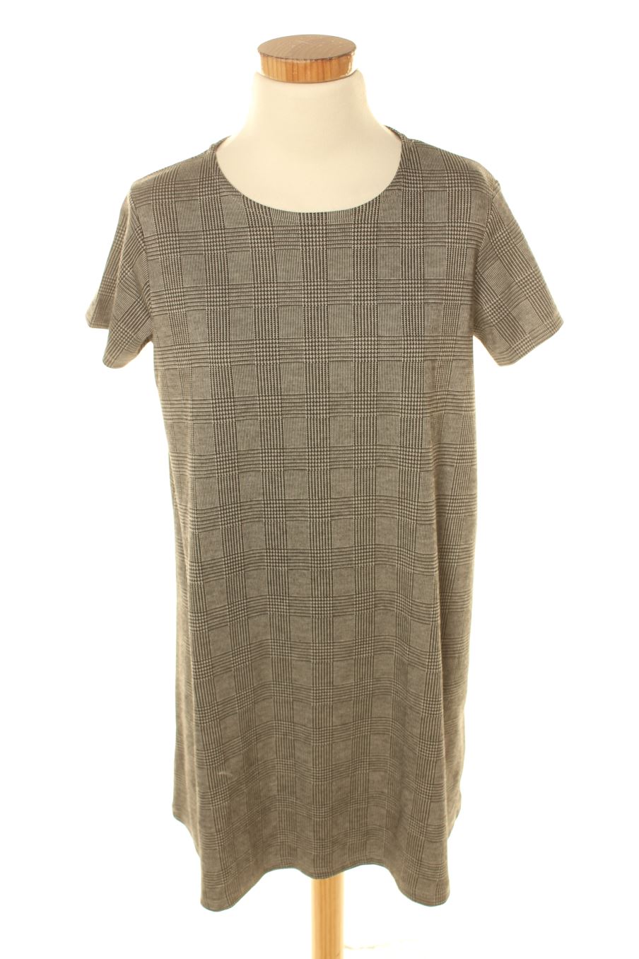 Vestido casual de Stradivarius de la talla L, de color cuadros