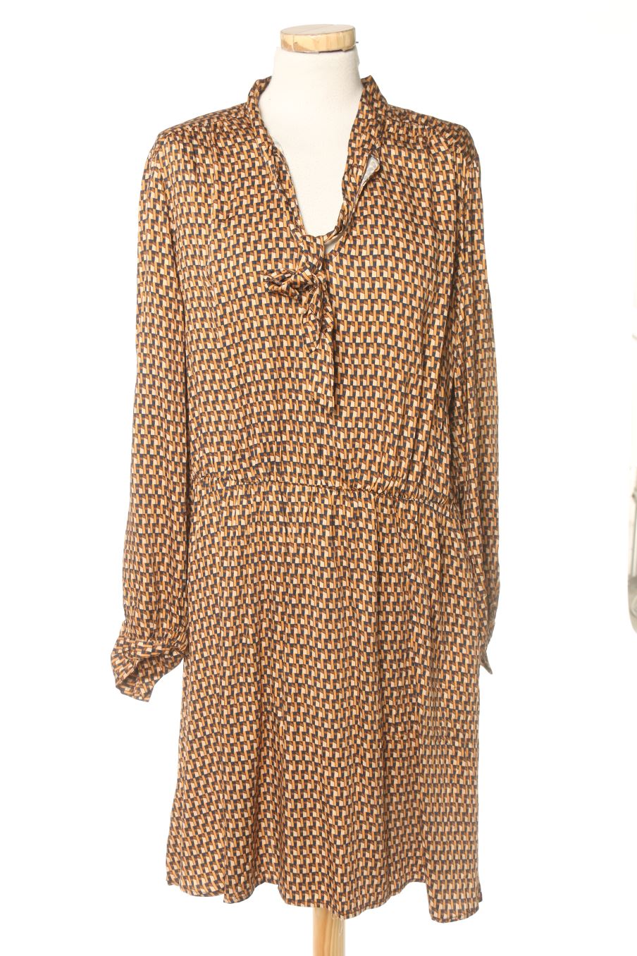 Robe casual Promod de la taille 46, de couleur imprimés