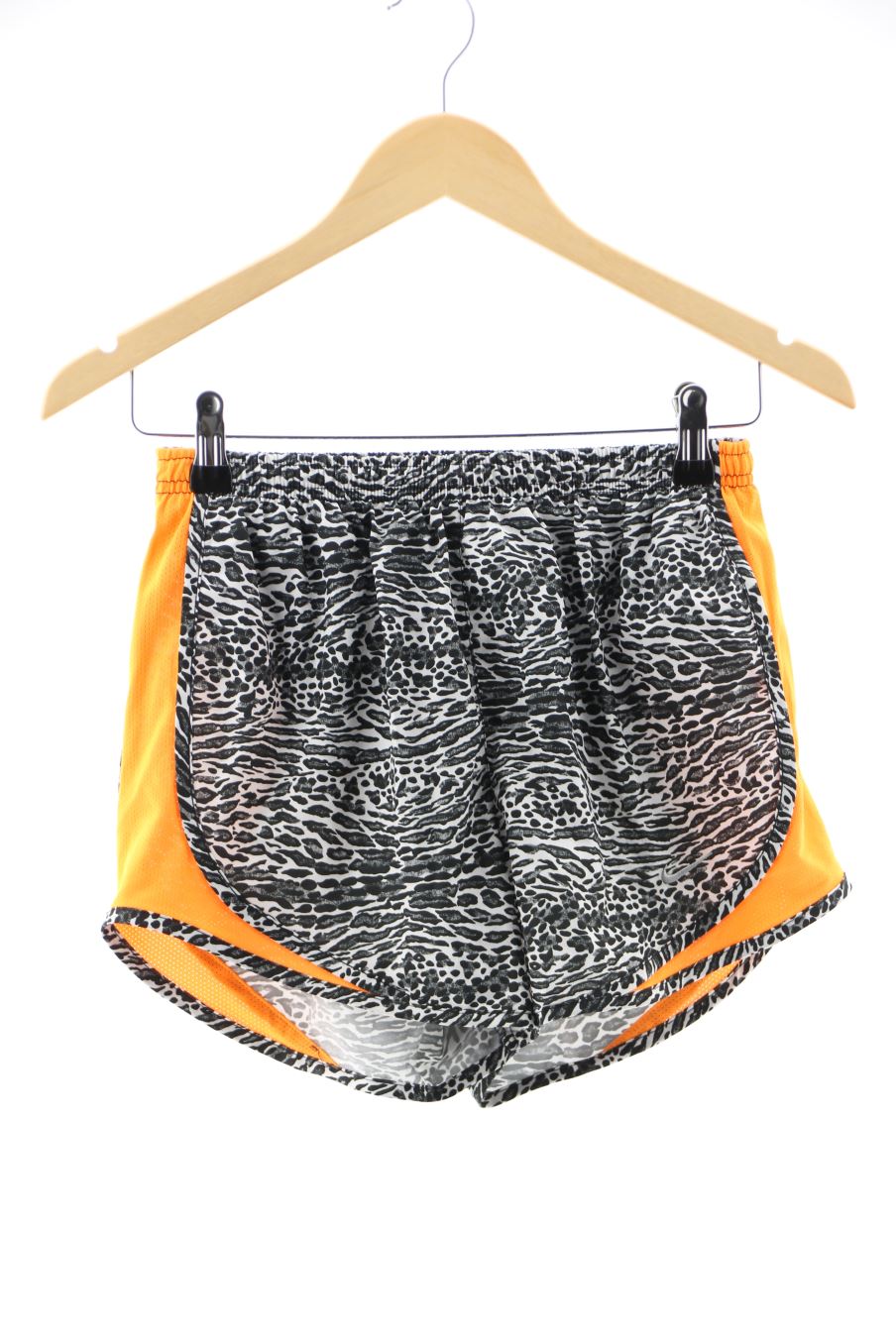 Pantalones cortos de deporte de Nike de la talla XS, de color animal print