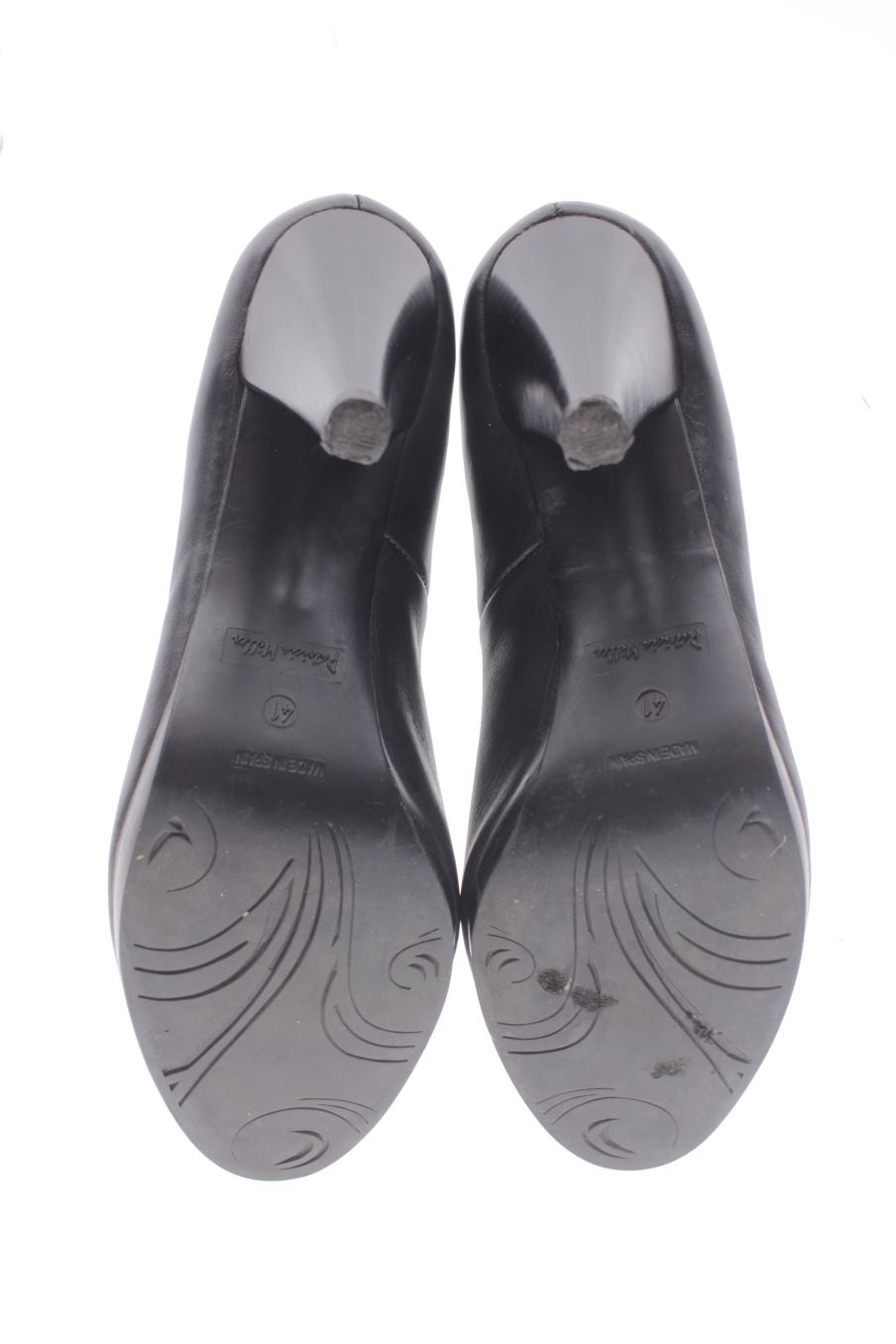 Zapatos de tacon de paco rodriguez de la talla 41, de color negro de