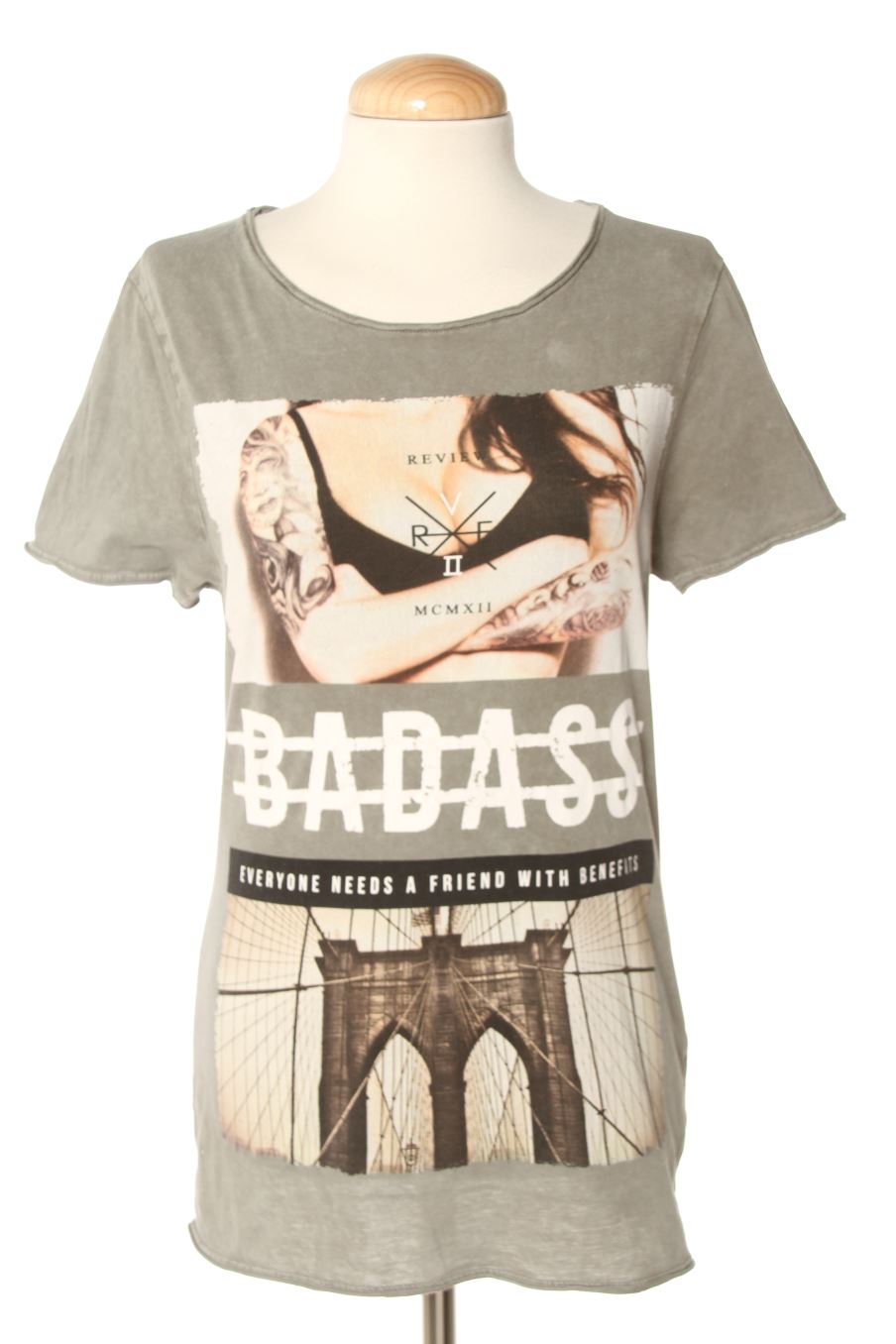 T-shirt Review de la taille XS, de couleur vert