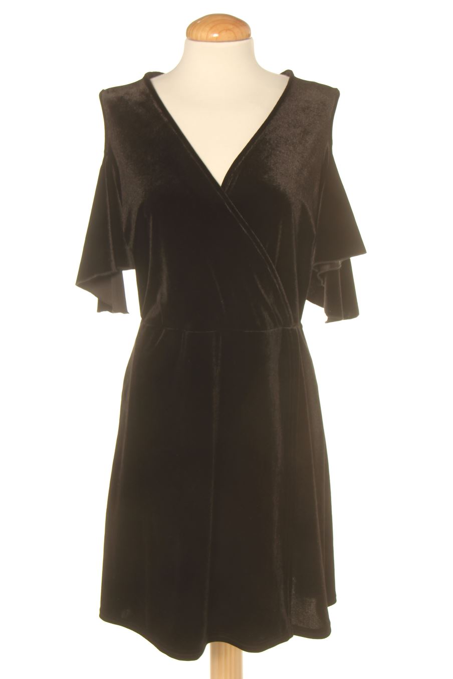 Robe Boohoo de la taille 40, de couleur noir de velours
