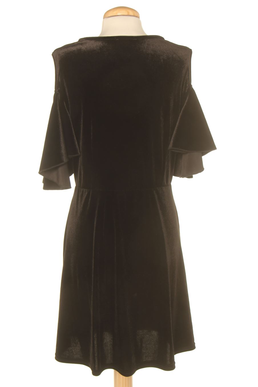 Robe Boohoo de la taille 40, de couleur noir de velours