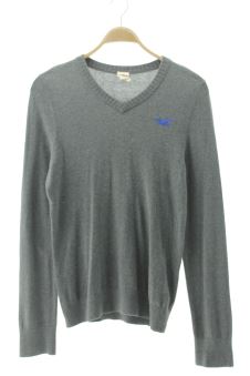 Pull M Hollister
