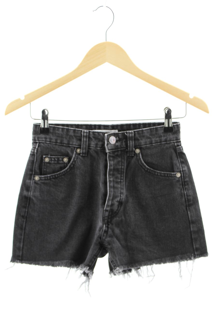 Shorts Pull & Bear de la taille 32, de couleur noir de denim